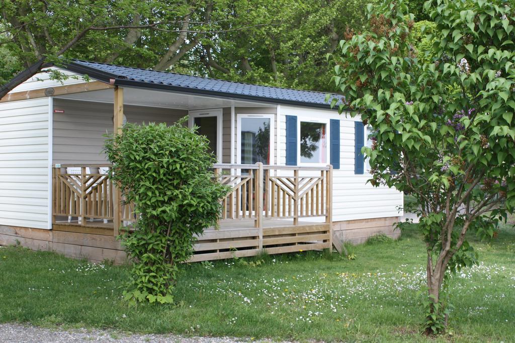 Camping Le Rhone Tournon-sur-Rhône Szoba fotó